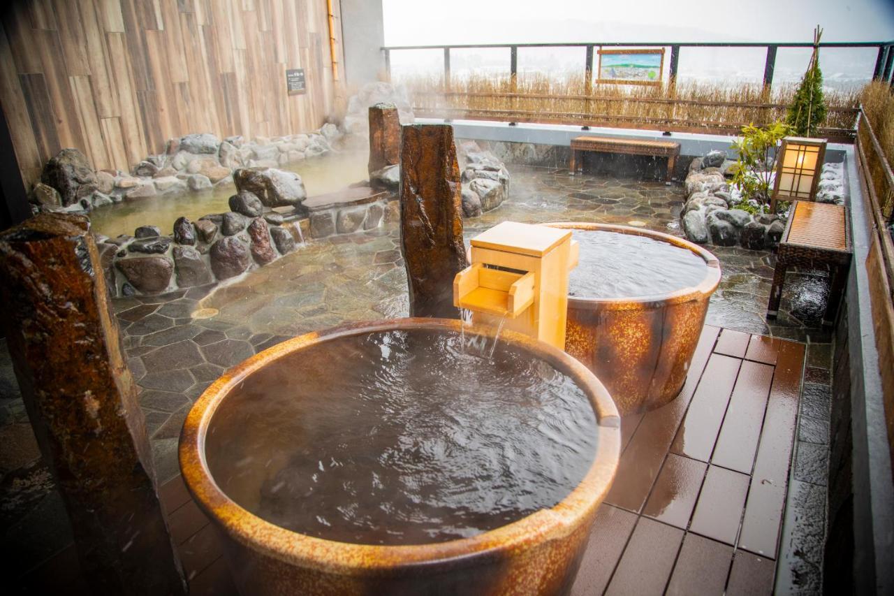 La Vista Furano Hills Natural Hot Spring Exterior foto